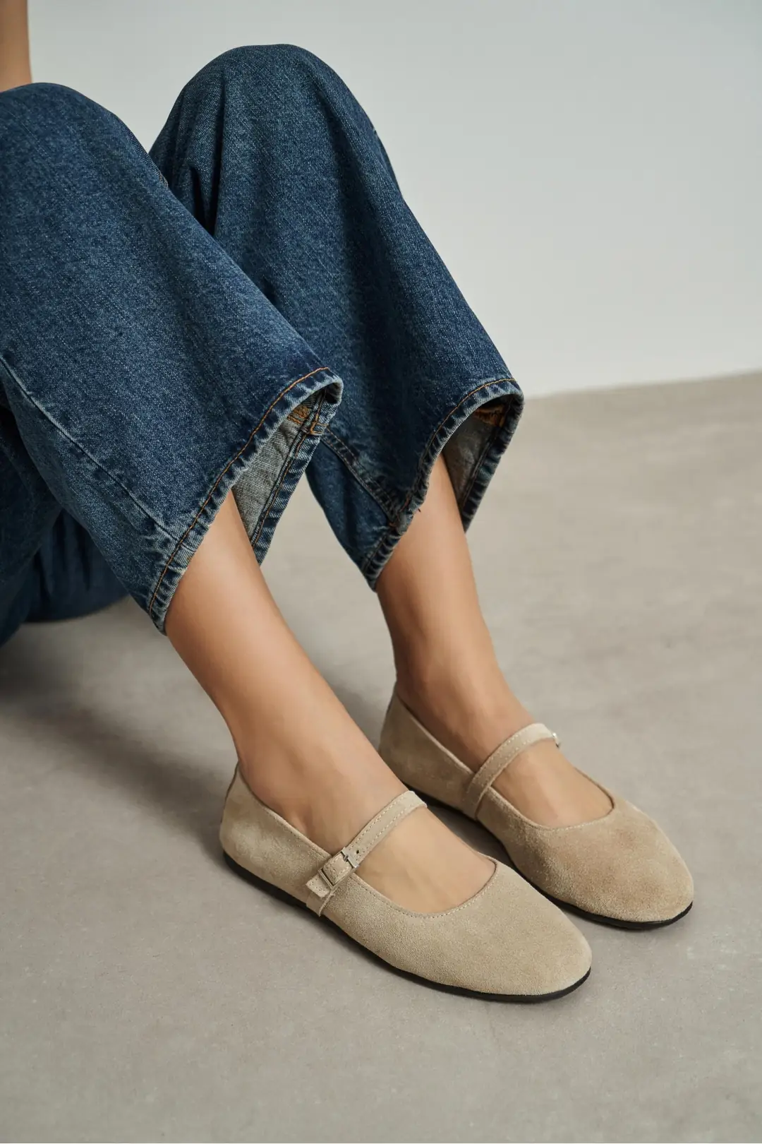 Mono Genuine Leather Buckle Detail Ballet Flat
